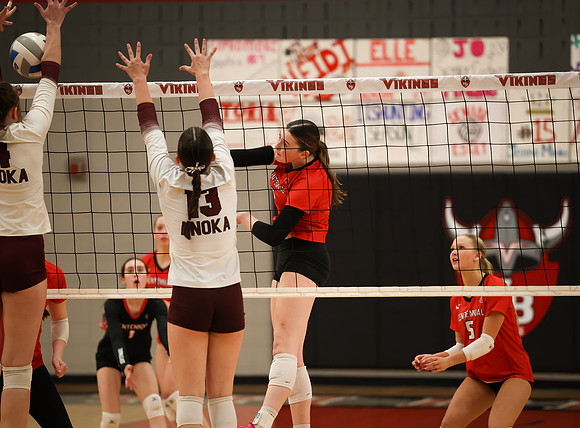 Centennial vs Anoka Girls Varsity Volleyball 247