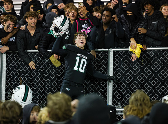 Mounds View vs Prior Lake Varsity Football 251