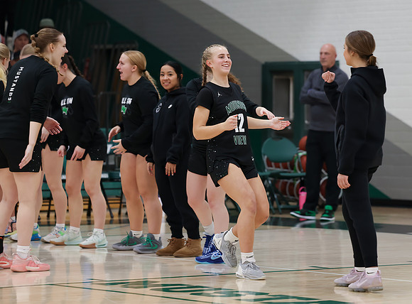Mounds View vs Forest Lake Varsity Basketball 23