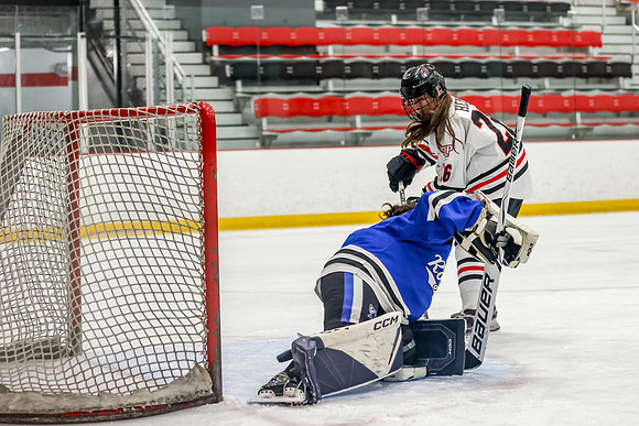 Centennial vs Roger JV Hockey 70