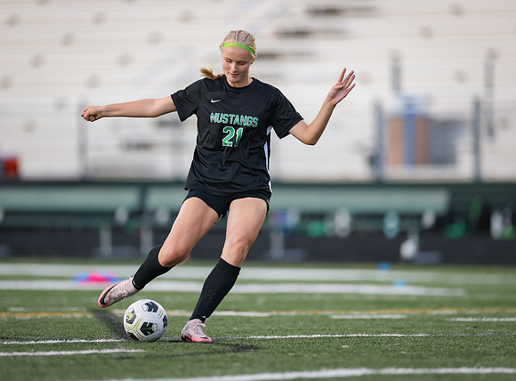 Mounds View vs Stillwater Varsity Soccer 11