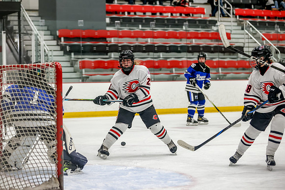 Centennial vs Roger JV Hockey 68