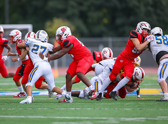 Centennial vs STMA JV Football 209