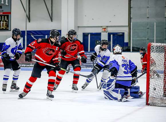Centennial vs Cambridge Isanti Hockey 255