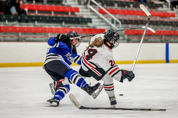Centennial vs Roger JV Hockey 47