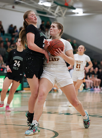 Mounds View vs Forest Lake Varsity Basketball 127