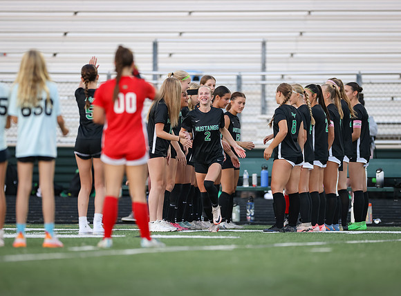 Mounds View vs Stillwater Varsity Soccer 21