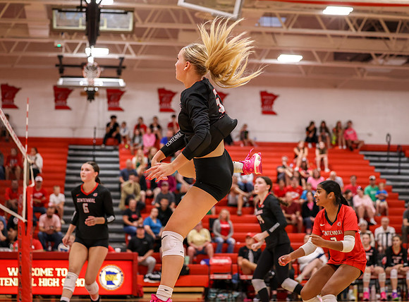 Centennial vs Duluth East Varsity Volleyball 159