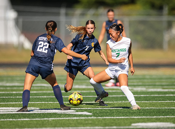 Mounds View vs Mahtomedi Girls Varisty Soccer 28