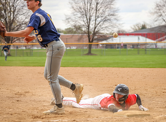 348 Centennial vs Totino-Grace 9th Grade Baseball
