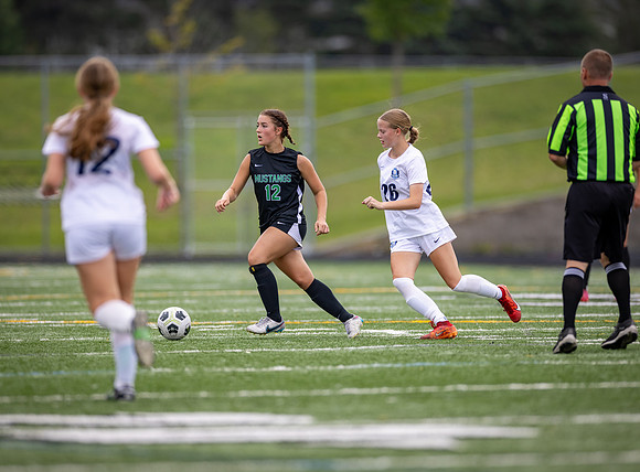 Mounds View vs Blaine Varsity Soccer 163