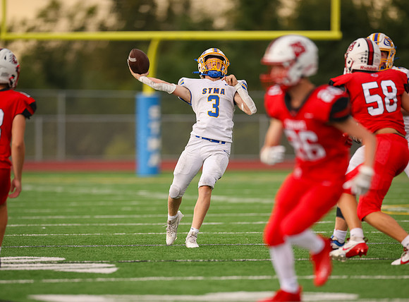 Centennial vs STMA JV Football 175