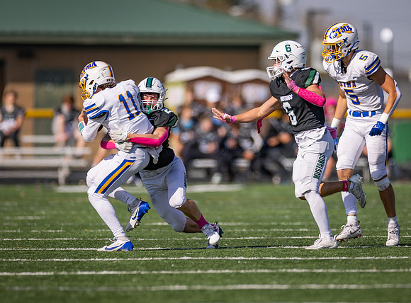 Mounds View vs STMA Varsity Football 183