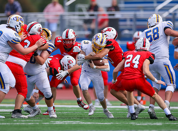 Centennial vs STMA JV Football 290