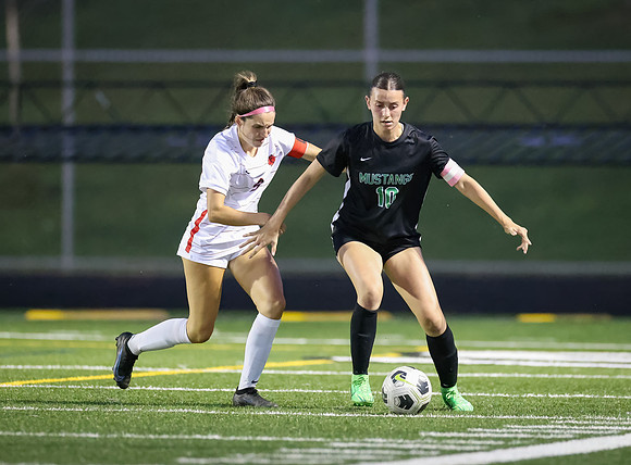 Mounds View vs Stillwater Varsity Soccer 44