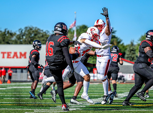 Centennial vs Coon Rapids Varsity Football 123