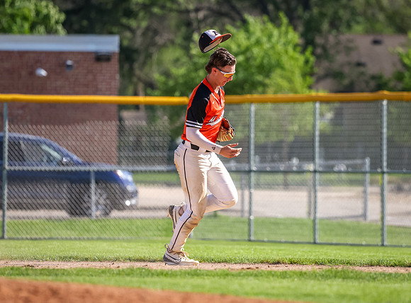 Centennial vs Moorhead Baseball 536