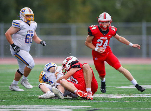 Centennial vs STMA JV Football 256
