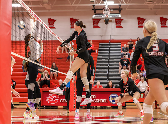 Centennial vs Coon Rapids Girls Varsity Volleyball 162