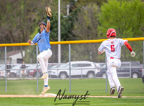 Centennial vs Blaine Varsity Baseball 396