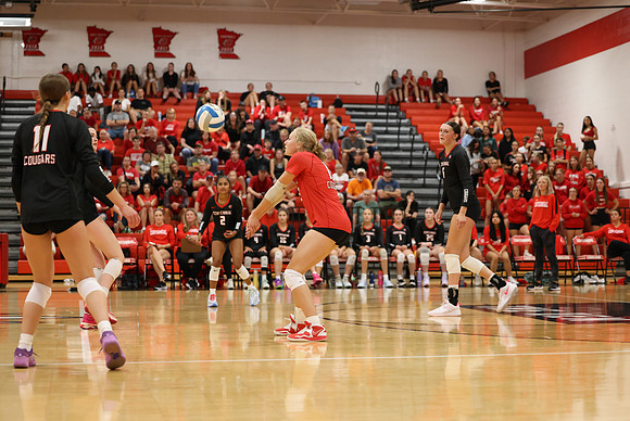 Centennial vs Cambridge-Isanti Girls Varsity Volleyball 129
