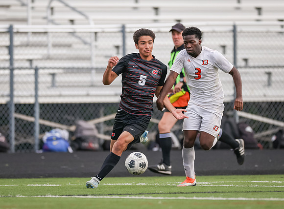 Centennial vs Osseo Varsity Soccer 190