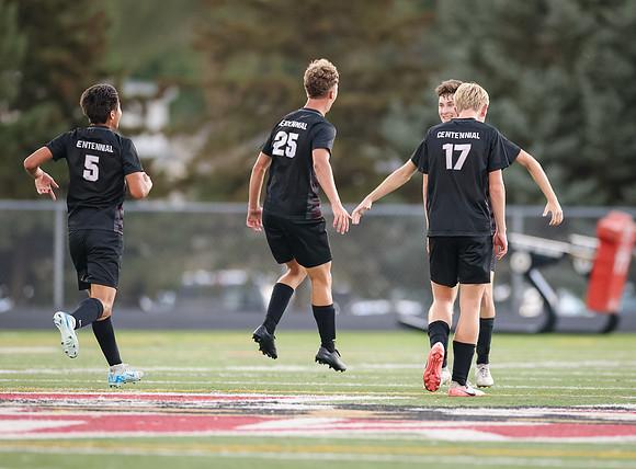 Centennial vs Osseo Varsity Soccer 210