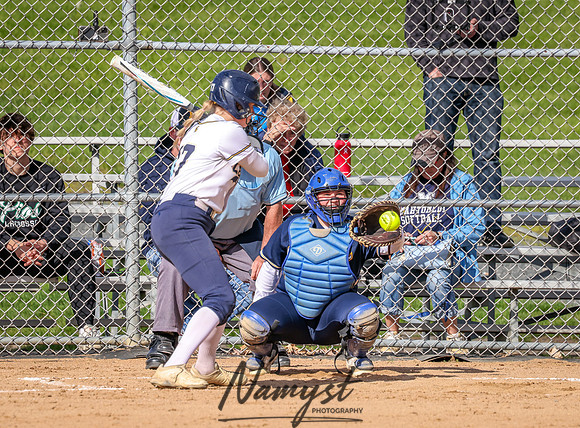 Mahtomedi vs Totino-Grace 256