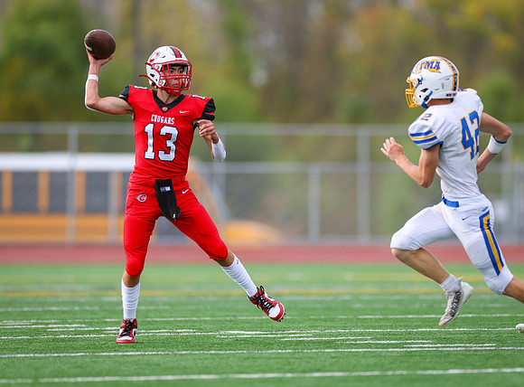Centennial vs STMA JV Football 99