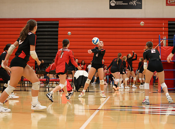 Centennial vs Cambridge-Isanti Girls JV Volleyball 10