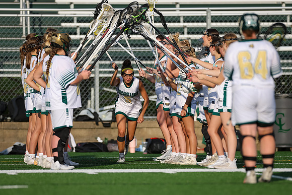 Chisago Lakes vs Forest Lake Varsity 279