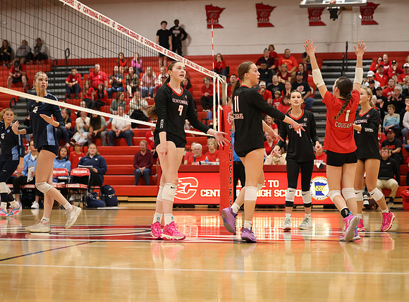 Centennial vs Blaine Girls Varsity Volleyball 284