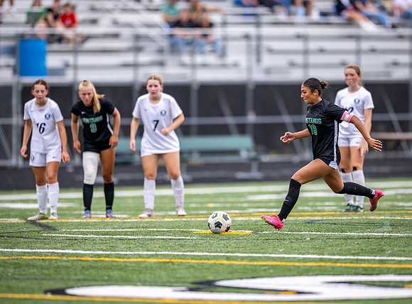 Mounds View vs Blaine Varsity Soccer 295