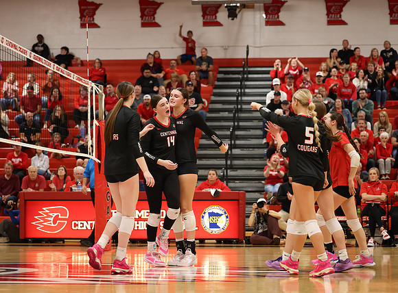 Centennial vs Blaine Girls Varsity Volleyball 261