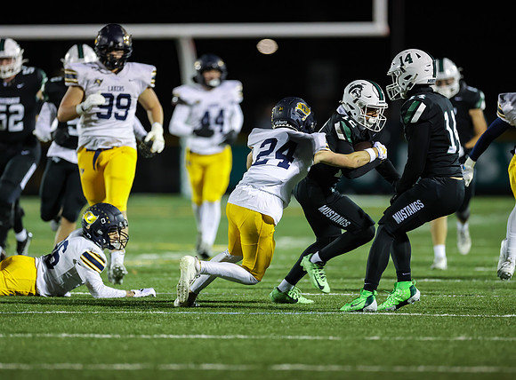 Mounds View vs Prior Lake Varsity Football 12