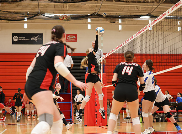 Centennial vs Cambridge-Isanti Girls JV Volleyball 47