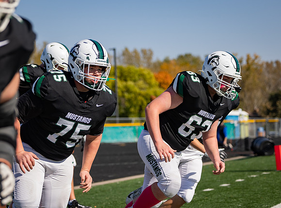 Mounds View vs STMA Varsity Football 22