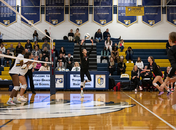 Centennial vs Totino-Grace Girls Varsity Volleyball 129
