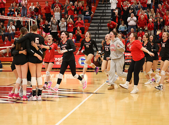 Centennial vs Blaine Girls Varsity Volleyball 335