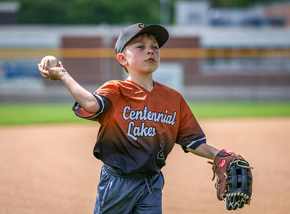 Centennial vs Mahtomedi Baseball 13