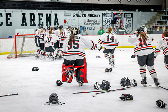 Centennial vs Maple Grove Varsity Hockey 251