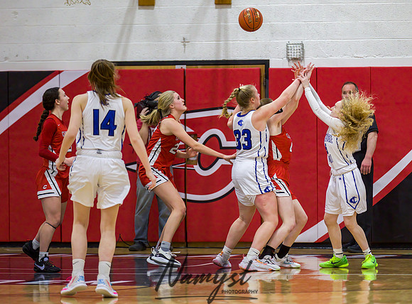 Centennial vs Cambridge-Isanti Girls Varsity Basketball 094