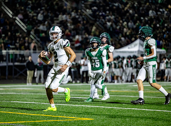 Mounds View vs Park Football 72