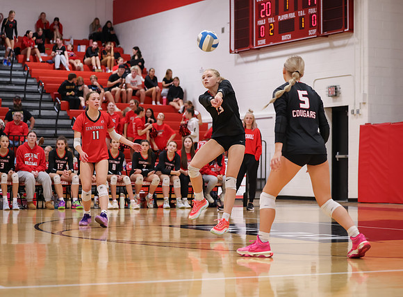 Centennial vs Hopkins Girls Varsity Volleyball 90