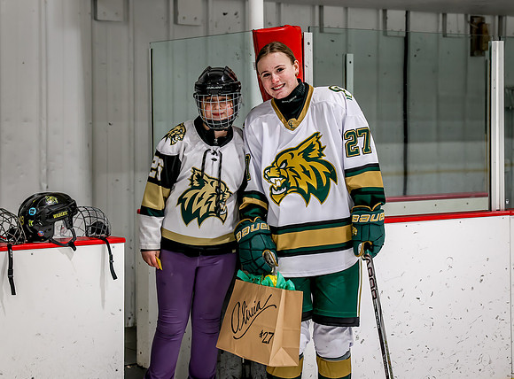 Chisago vs River Lake Stars Varsity Hoc 39