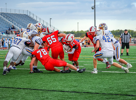 Centennial vs STMA JV Football 36