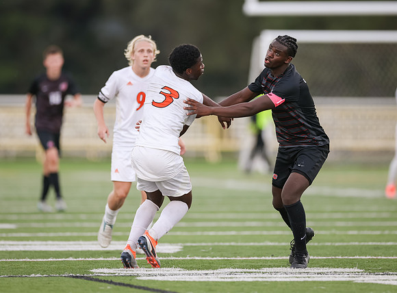 Centennial vs Osseo Varsity Soccer 127