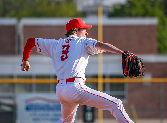 Centennial vs Buffalo Varsity Baseball 370