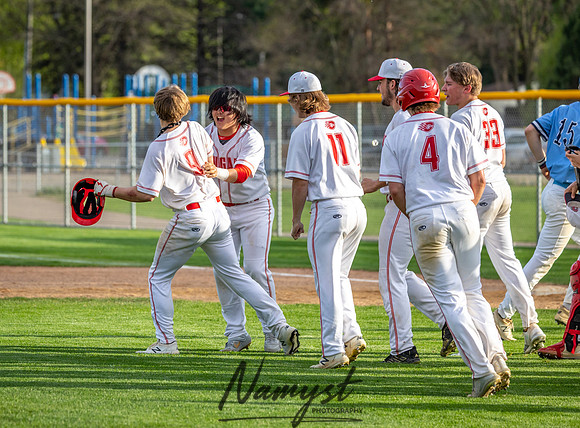 Centennial vs Blaine Varsity Baseball 524
