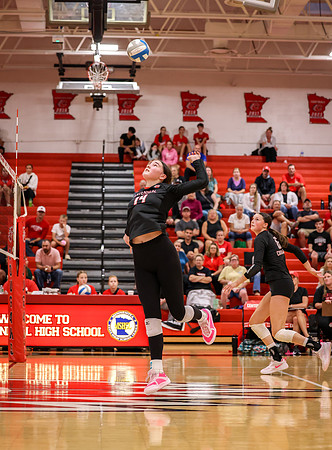 Centennial vs Duluth East Varsity Volleyball 208